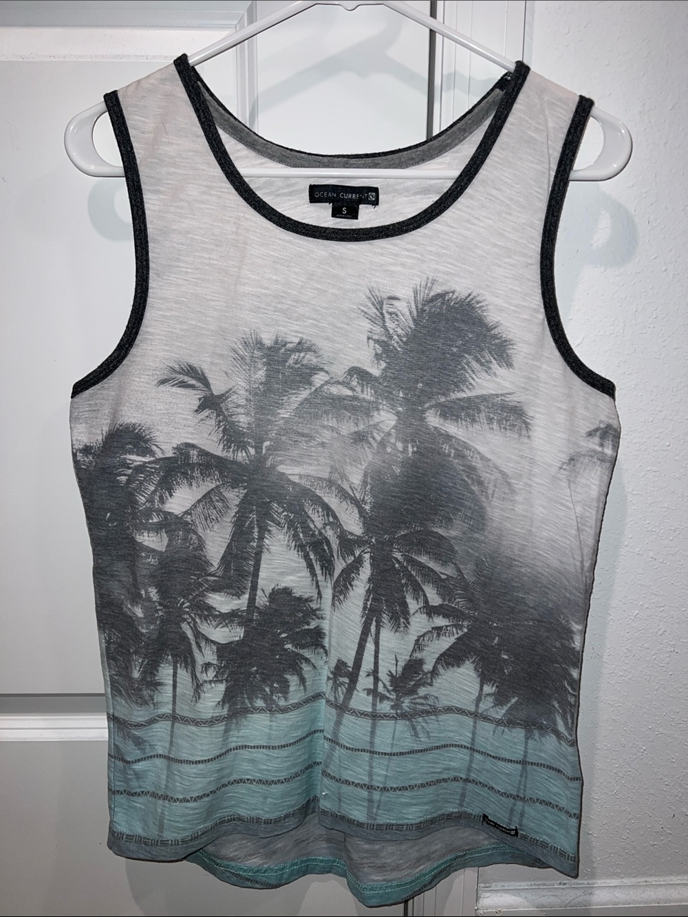 Ocean Current White & Teal Palm-Print Tank with Dark Trim